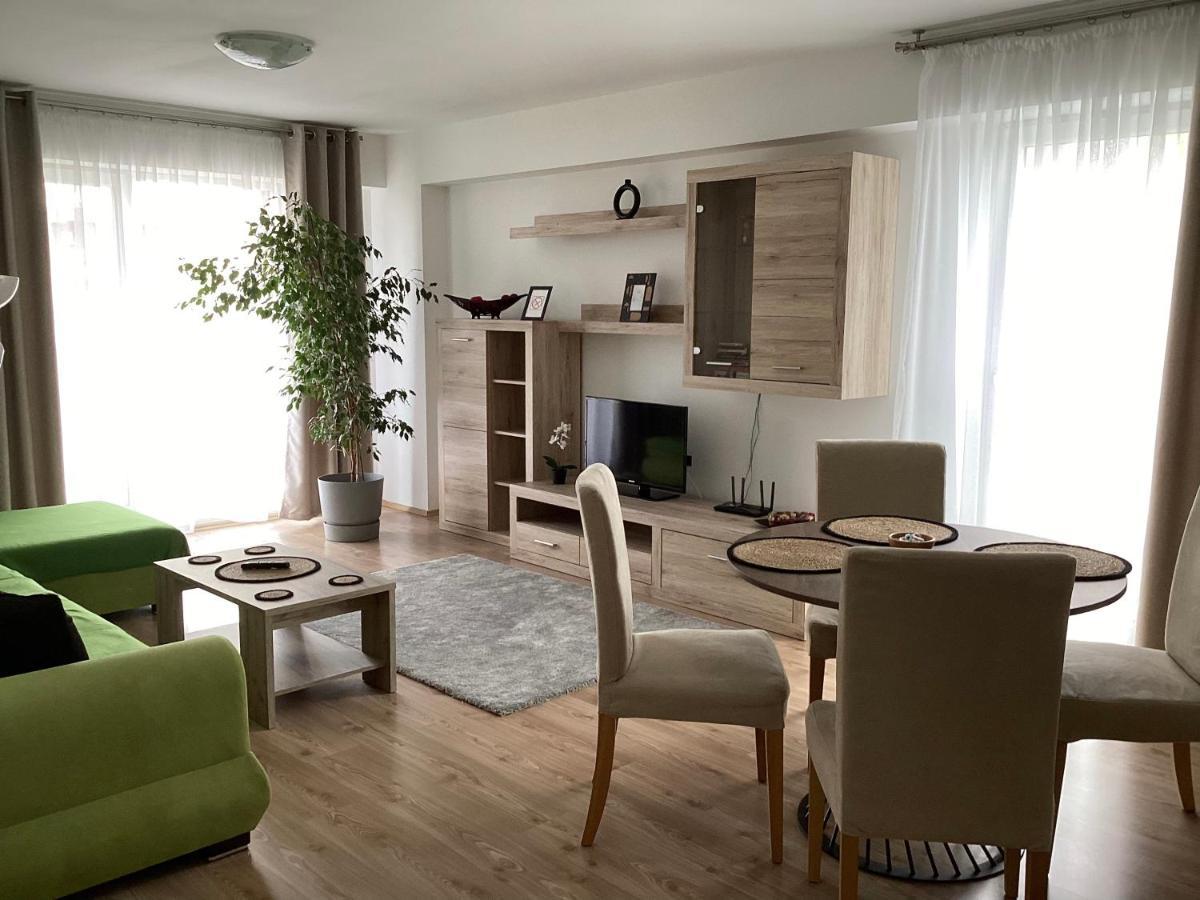 Relaxing Bucharest Airport Residences & Therme-Self Check-In Otopeni Exterior photo